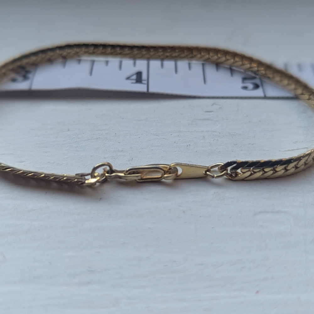 Bracelet